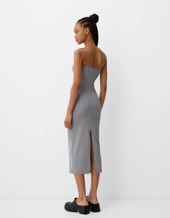 Rochie midi cu decolteu bandeau Rochie midi cu decolteu bandeau