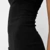 Rochie midi cu decolteu bandeau Rochie midi cu decolteu bandeau