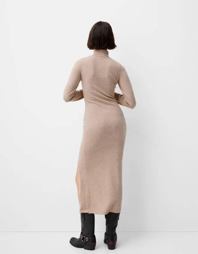 Rochie midi cu gât înalt Rochie midi cu gât înalt