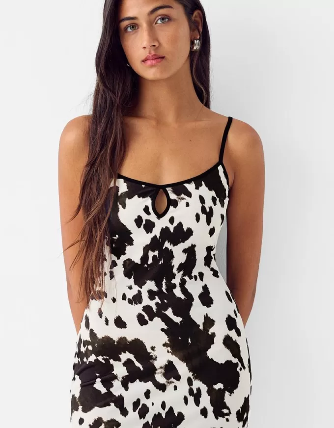 Rochie midi cu imprimeu animal Rochie midi cu imprimeu animal