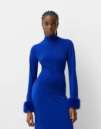 Rochie midi cu maneca lunga, cu mansete din blana artificiala