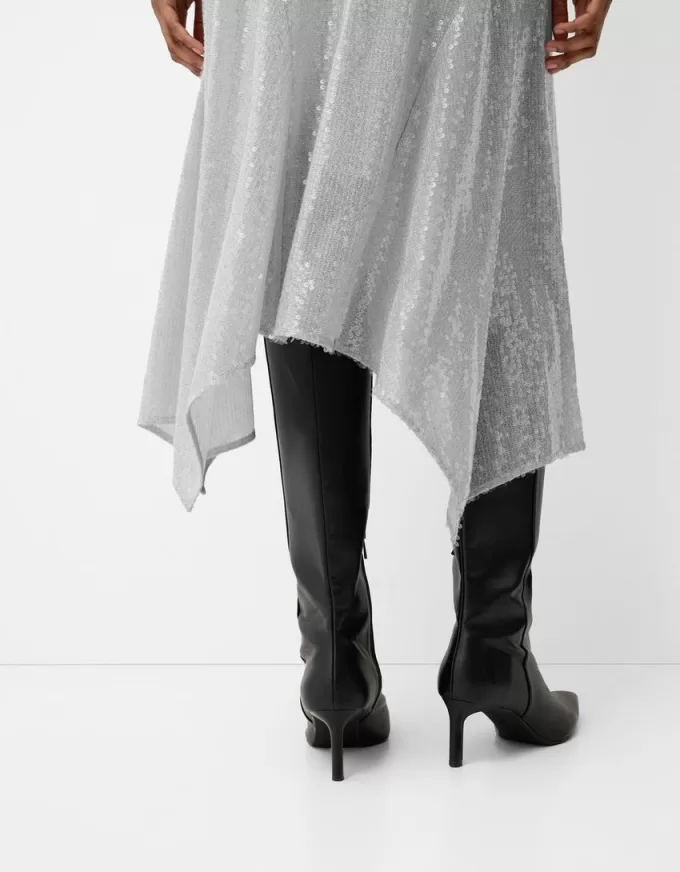 Rochie midi cu paiete cu decolteu Rochie midi cu paiete cu decolteu