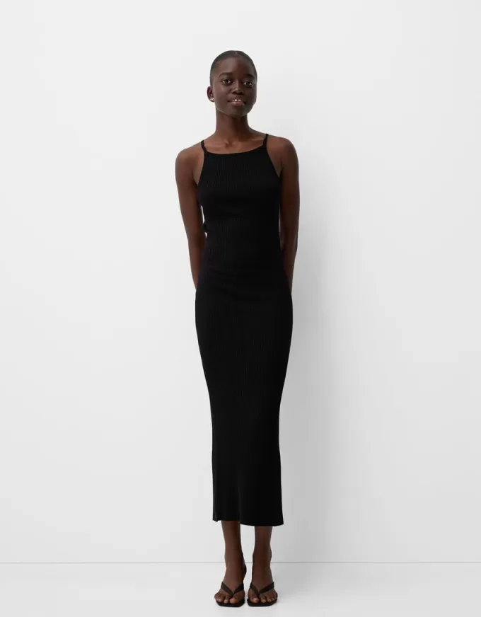 Rochie midi cu spatele deschis Rochie midi cu spatele deschis