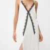 Rochie midi din dantela satinata Rochie midi din dantela satinata
