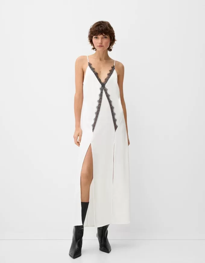 Rochie midi din dantela satinata Rochie midi din dantela satinata