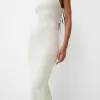 Rochie midi din tricot deschis cu bretele Rochie midi din tricot deschis cu bretele