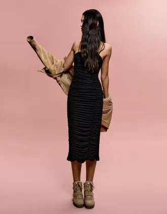 Rochie midi strânsă SERIA BERSHKA