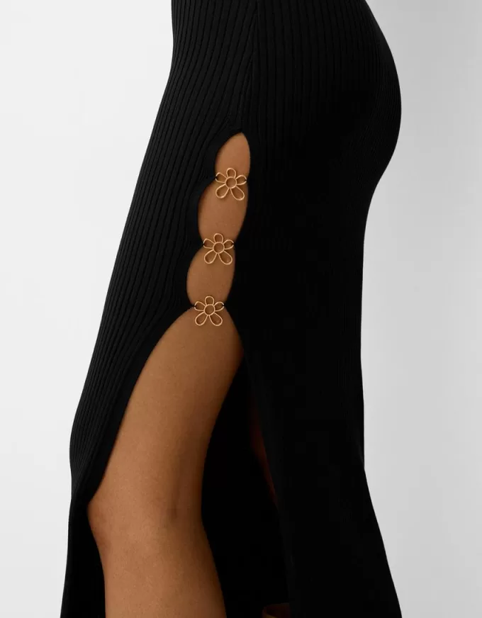 Rochie midi tricotată cu mărgele Rochie midi tricotată cu mărgele
