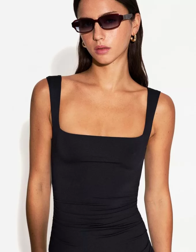 Rochie mini cu bretele Rochie mini cu bretele