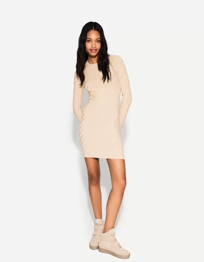 Rochie mini cu carouri texturate Rochie mini cu carouri texturate