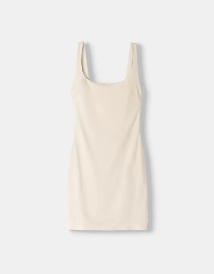 Rochie mini cu efect piele Rochie mini cu efect piele