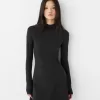 Rochie mini cu gat inalt Rochie mini cu gat inalt