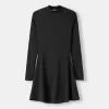 Rochie mini cu gat inalt Rochie mini cu gat inalt