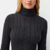 Rochie mini cu gât înalt din tricot cablu Rochie mini cu gât înalt din tricot cablu