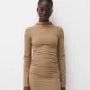 Rochie mini cu maneca lunga Rochie mini cu maneca lunga