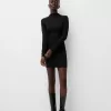 Rochie mini cu maneca lunga Rochie mini cu maneca lunga