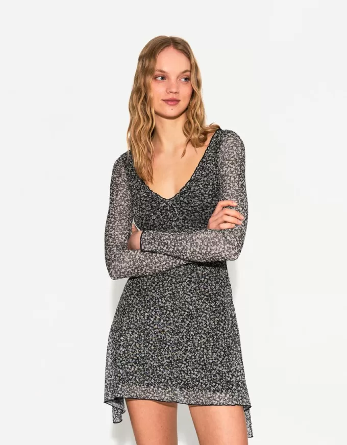 Rochie mini cu maneca lunga imprimata Rochie mini cu maneca lunga imprimata