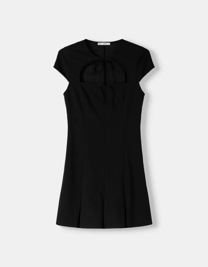 Rochie mini cu maneca scurta Rochie mini cu maneca scurta
