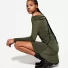 Rochie mini cu maneci lungi cu volane SERIA BERSHKA Rochie mini cu maneci lungi cu volane SERIA BERSHKA