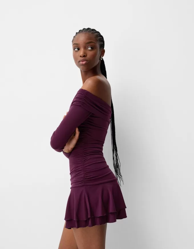 Rochie mini cu maneci lungi cu volane SERIA BERSHKA Rochie mini cu maneci lungi cu volane SERIA BERSHKA