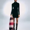 Rochie mini cu nervuri cu fermoar Rochie mini cu nervuri cu fermoar