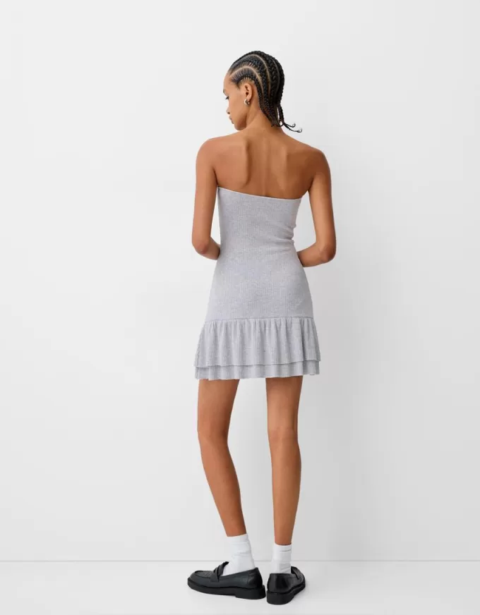 Rochie mini cu volane, fără umeri Rochie mini cu volane, fără umeri