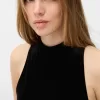 Rochie mini din catifea cu gat inalt Rochie mini din catifea cu gat inalt