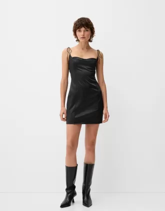 Rochie mini din satin
