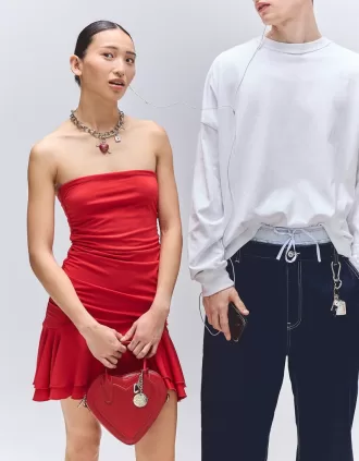 Rochie mini drapată cu volane SERIA BERSHKA