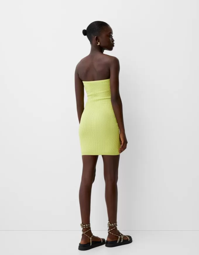 Rochie mini împletită fără umeri Rochie mini împletită fără umeri