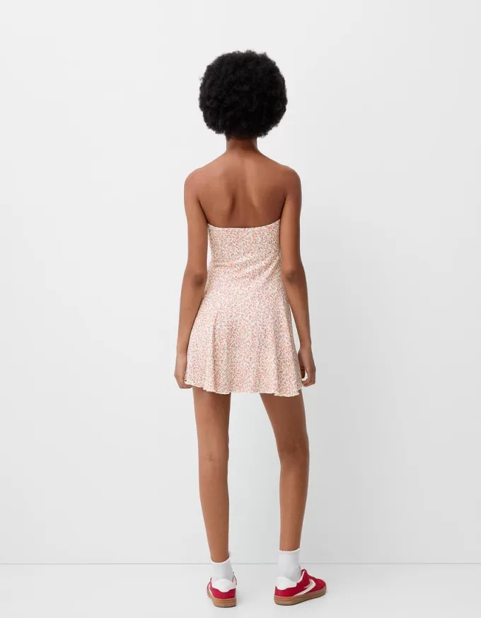 Rochie mini tip bandeau din crepon Rochie mini tip bandeau din crepon