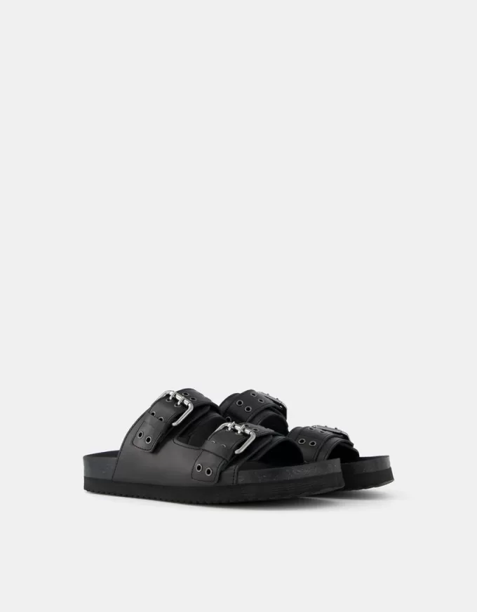 Sandale plate cu catarame din PIELE