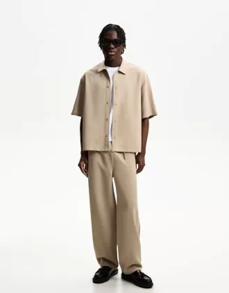 Set cămașă și pantaloni