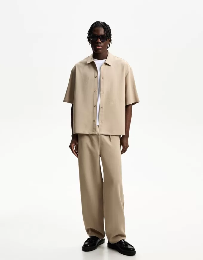 Set cămașă și pantaloni Set cămașă și pantaloni