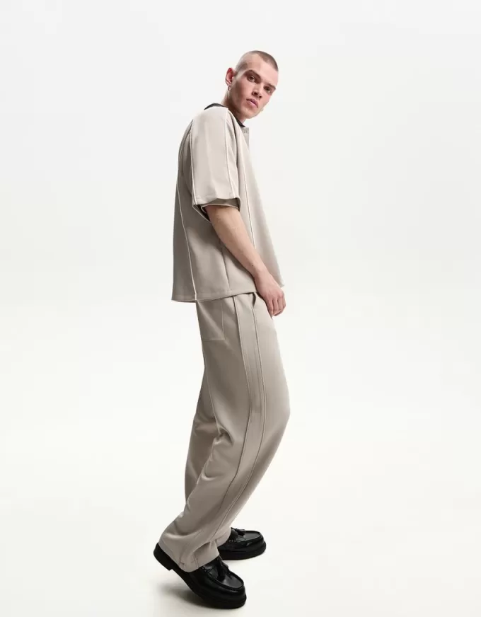 Set cămașă și pantaloni Set cămașă și pantaloni