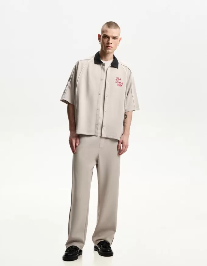 Set cămașă și pantaloni Set cămașă și pantaloni