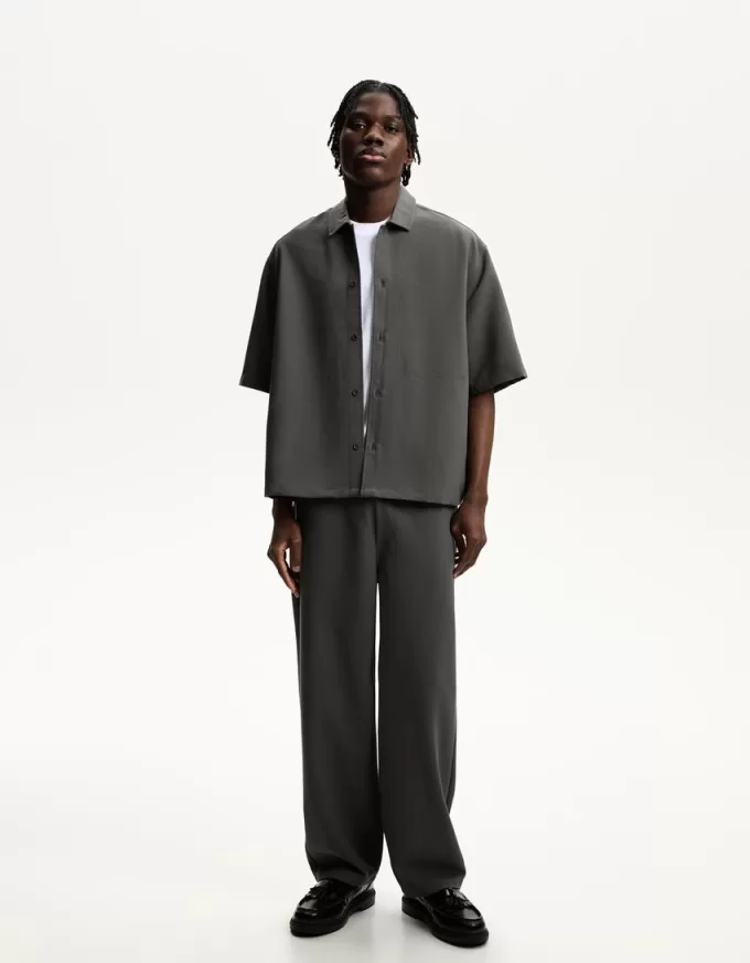 Set cămașă și pantaloni Set cămașă și pantaloni