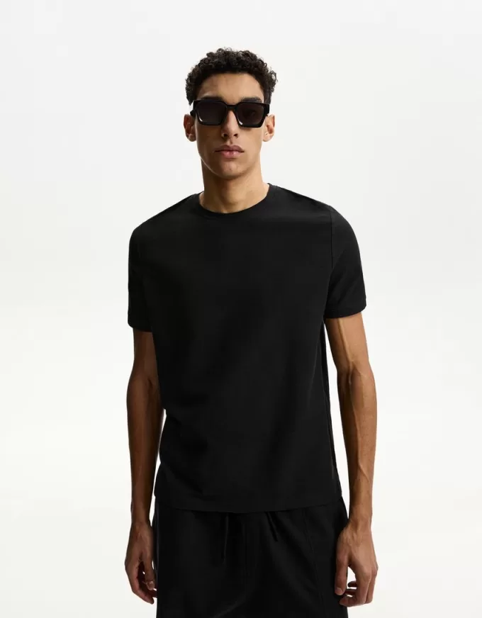 Set tricou și bermudă Set tricou și bermudă