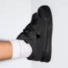 Tenisi skater cu detaliu breloc Tenisi skater cu detaliu breloc