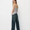 Top bandeau cu fantă laterală