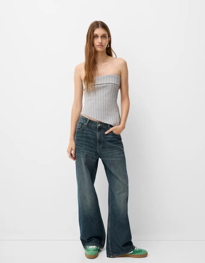 Top bandeau cu fantă laterală