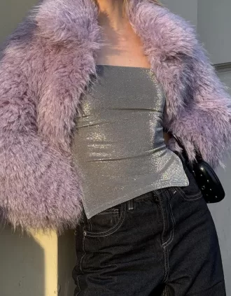 Top bandeau cu fir metalic cu orificii laterale