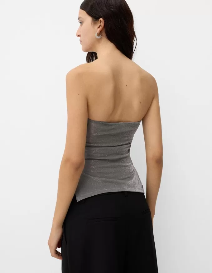 Top bandeau cu fir metalic cu orificii laterale