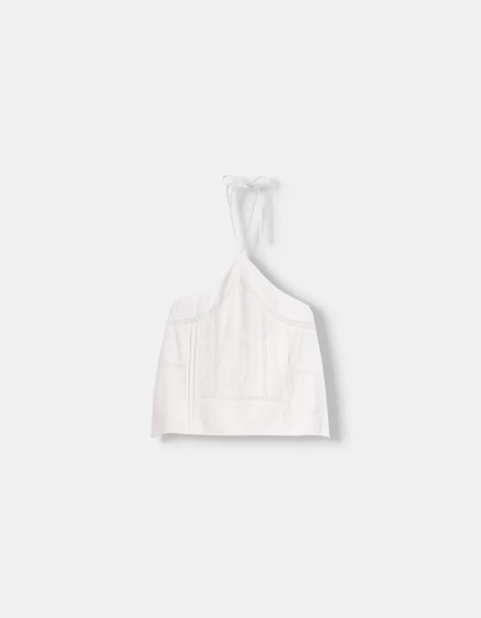 Top cu halter brodat Top cu halter brodat