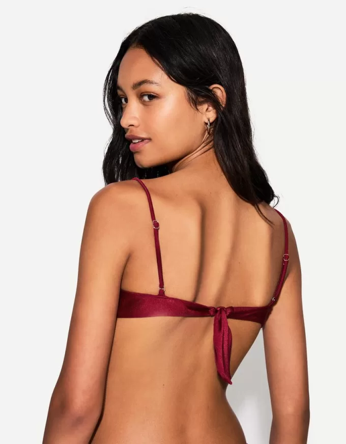 Top de bikini burgundy adunat Top de bikini burgundy adunat