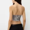 Top de catifea inspirat de corseteria