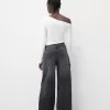 Tricou asimetric cu maneca lunga