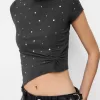 Tricou asimetric cu maneca scurta cu crampoane Tricou asimetric cu maneca scurta cu crampoane