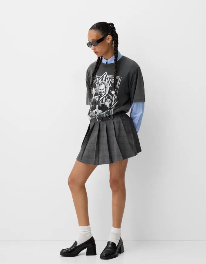 Tricou cu imprimeu Beershka x Beetlejuice Tricou cu imprimeu Beershka x Beetlejuice