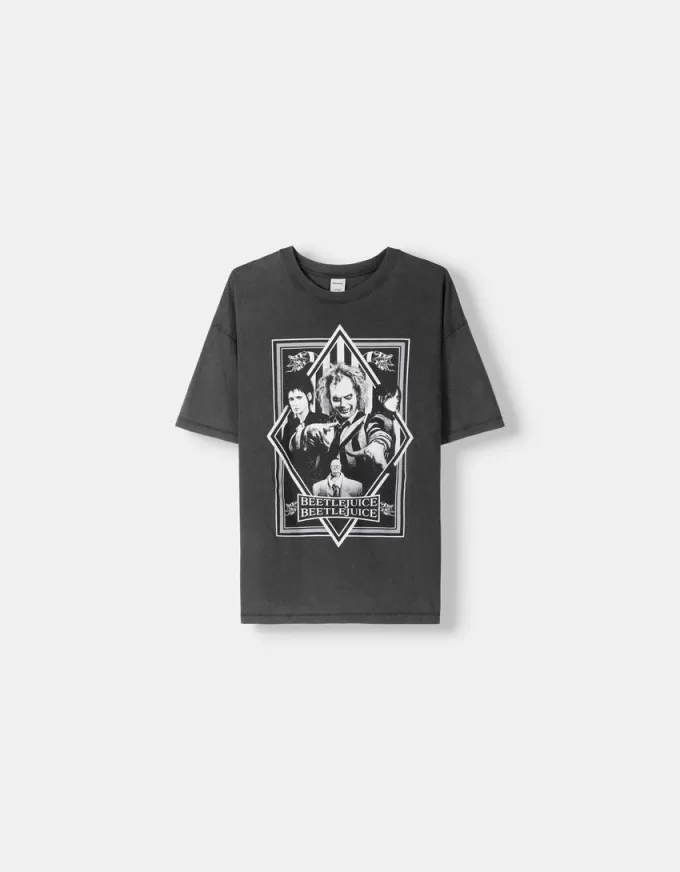 Tricou cu imprimeu Beershka x Beetlejuice Tricou cu imprimeu Beershka x Beetlejuice